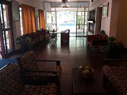 Wood Side Tour Inn