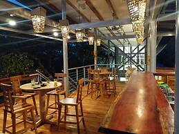 Cielo Lodge