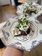 La Maison de Ville - bed & bistro