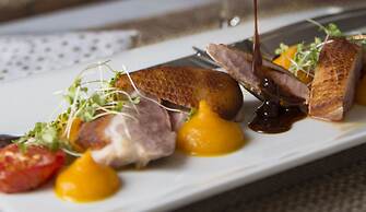 La Maison de Ville - bed & bistro