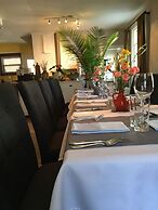 La Maison de Ville - bed & bistro