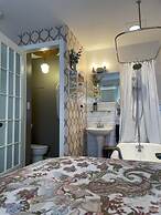 La Maison de Ville - bed & bistro