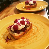 La Maison de Ville - bed & bistro