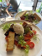 La Maison de Ville - bed & bistro