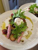 La Maison de Ville - bed & bistro