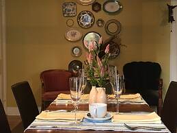 La Maison de Ville - bed & bistro