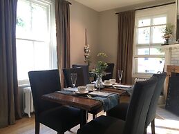 La Maison de Ville - bed & bistro