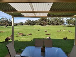Kalgan River Chalets and Caravan Park