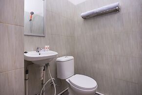 Super OYO 1226 Al Abror Homestay