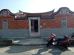 Rong Shu Xia B&B