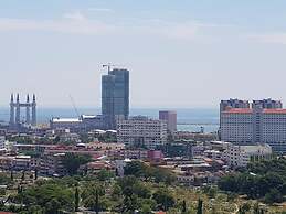 Executive Seaview at Icon Residence