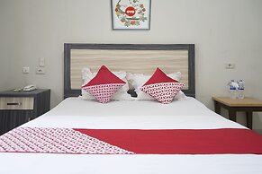 OYO 1283 Guest House Loemajan