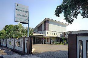 OYO 1283 Guest House Loemajan