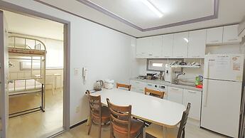 Seoul Holiday Guesthouse - Hostel