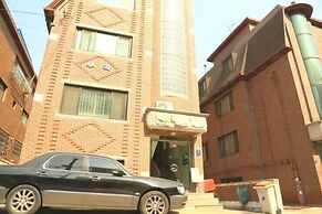 Seoul Holiday Guesthouse - Hostel