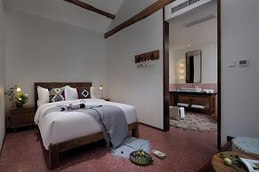 Peking Yard Boutique Hotel