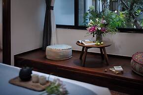Peking Yard Boutique Hotel