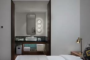 Peking Yard Boutique Hotel