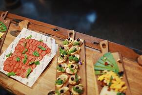 Peking Yard Boutique Hotel