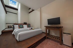Peking Yard Boutique Hotel
