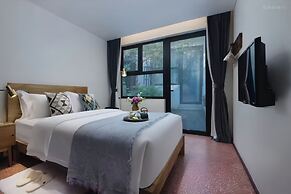 Peking Yard Boutique Hotel