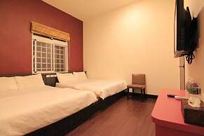 Home Sweet Beach Hotel