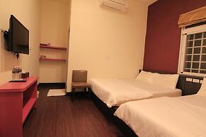 Home Sweet Beach Hotel