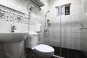 Home Sweet Beach Hotel