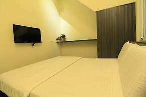 Home Sweet Beach Hotel