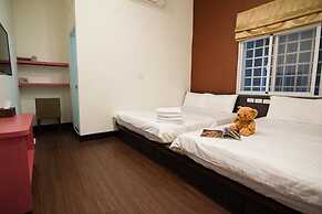 Home Sweet Beach Hotel