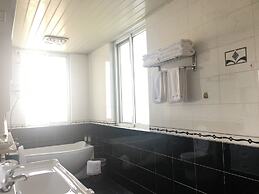 37 Garden Guesthouse Riverside Villa