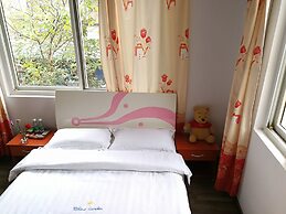 37 Garden Guesthouse Riverside Villa