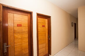 OYO 1052 Sentosa Jaya Guest House Syariah