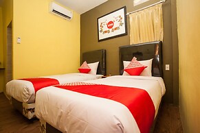 OYO 1052 Sentosa Jaya Guest House Syariah