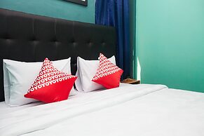 OYO 1052 Sentosa Jaya Guest House Syariah