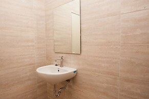 OYO 1052 Sentosa Jaya Guest House Syariah