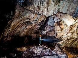 Ark Batu Caves Hotel