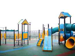 Legoland D'Pristine Apartment by TGP