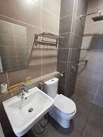 Legoland D'Pristine Apartment by TGP