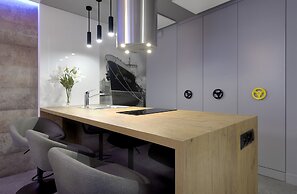 Elite Apartments Waterlane Pool Access