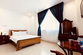 Tuyet Hien Hotel