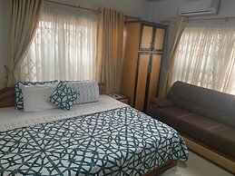 Monipee Hotel
