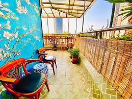 Only Cafe and Backpacker