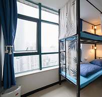 Only Cafe and Backpacker