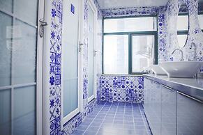 Only Cafe and Backpacker