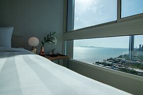 Veranda Beachfront Residence Pattaya