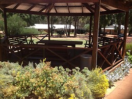 Travellers Rest Motel