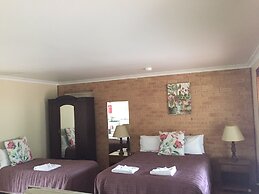 Travellers Rest Motel