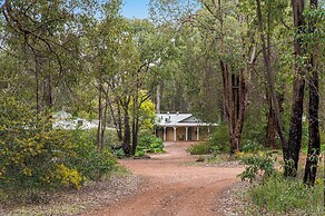 Travellers Rest Motel