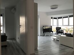 Luxury Westpark 2 Residence Lake View W4